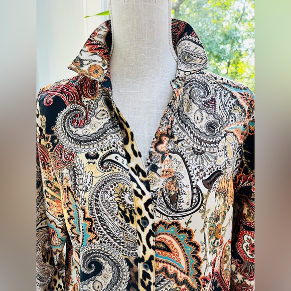 Chico’s 100% cotton no iron top - Picture 4 of 7